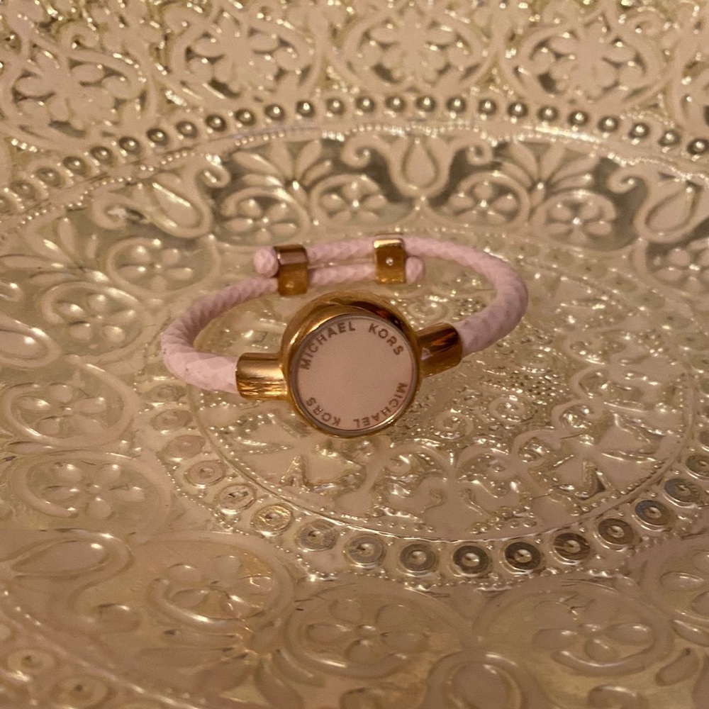 Michael Kors fitness tracker